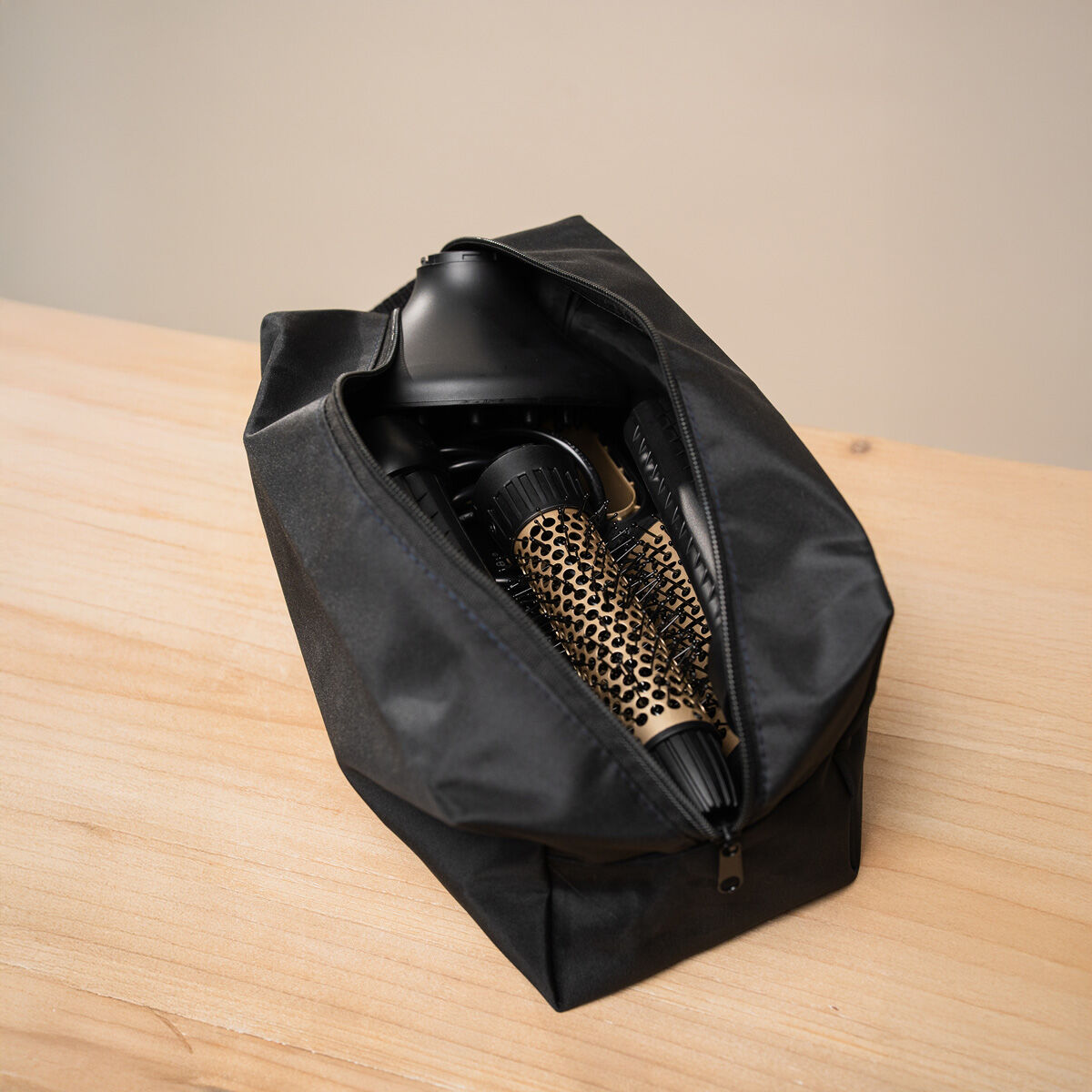 Innovagoods Ionic Multifunctional Air Dryer And Styler Brush With Coanda Technology And 7 Accessories Wavify Innovagoods